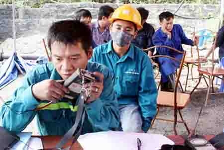 Vụ bục nước lò than ở Quảng Ninh:  Vẫn chưa cứu được công nhân