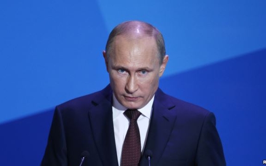 TNS McCain: Putin đồng minh với bạo chúa, cai trị bằng đàn áp