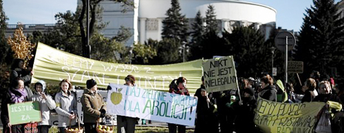 Luật Cư trú Nhân đạo dành cho người nước ngoài bắt đầu có hiệu lực