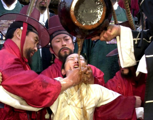 “Bội thực” phim Hàn Quốc, Trung Quốc