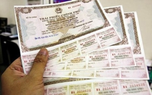 Phát hành thêm trái phiếu, nợ công khó an toàn?