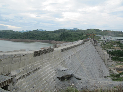 Khi làm khoa học kiểu “ăn xổi”