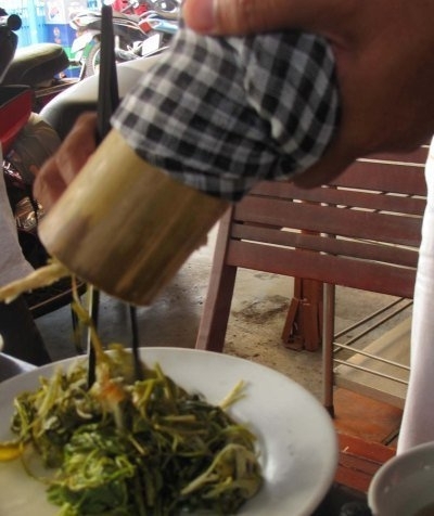 Thời no ăn rau, đau 'uống' thực phẩm chức năng