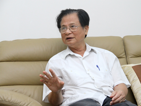 "Thế thì ai chẳng làm được lãnh đạo"
