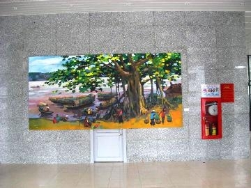 ĐH Ngoại thương thực sự 'cấm vận' khi treo tranh khác thường?