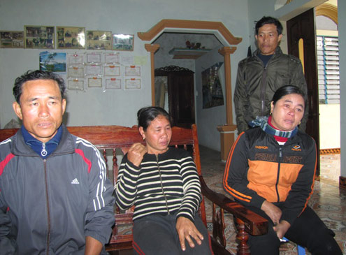 Nỗi niềm người thân thủy thủ bị hải tặc bắt cóc