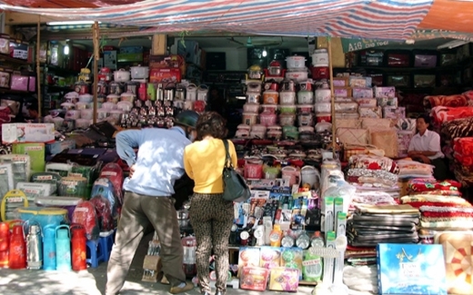 Những khu chợ hàng Tàu nổi tiếng cả nước