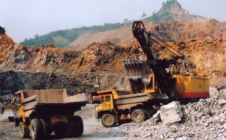 Cấp phép khai khoáng dễ dãi: 'Thủ phạm' là phân cấp?