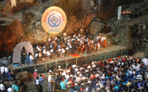 Du lịch hủy diệt cảnh quan