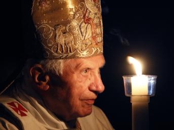 Vatican rung chuyển do căng thẳng nội bộ