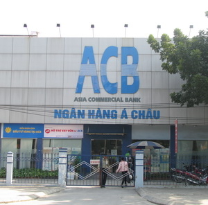 Đến lượt ACB phản bác xếp hạng của Fitch