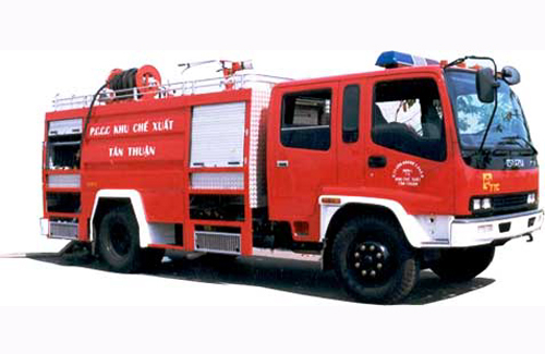 Cứ đi cái xe cứu hỏa to màu đỏ