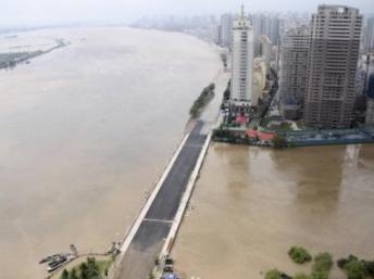Trung Quốc và Bắc Triều Tiên: 130 nghìn người sơ tán vì mưa lụt