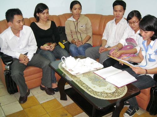 Bắt chẹt người lao động