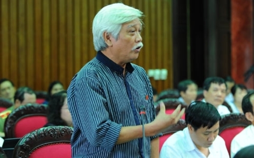 Đại biểu QH: Không 'tròn vai' cũng không bị kiểm điểm?