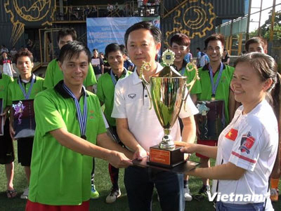 Việt kiều Thái Lan giao lưu thể thao, đoàn kết hướng về quê hương