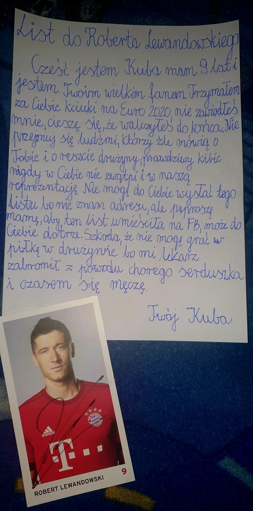 Bức thư cảm động của cậu bé 9 tuổi, có tên là Kuba gửi Robert Lewandowski, đã được trả lời.