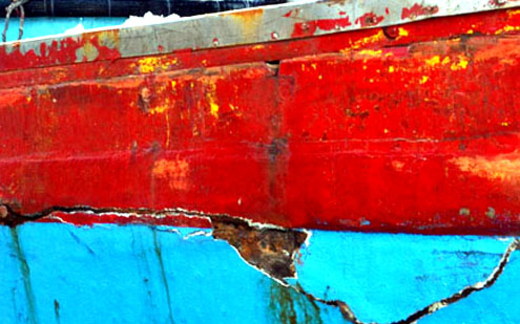 Tàu Trung Quốc húc liên tiếp vào tàu cá Quảng Ngãi