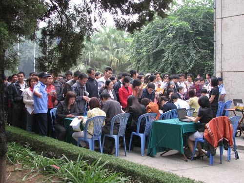 Phải giữ giá nhà thu nhập thấp