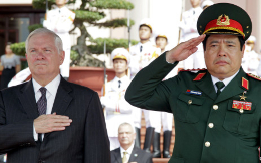 Bộ trưởng Quốc phòng Việt - Mỹ gặp nhau