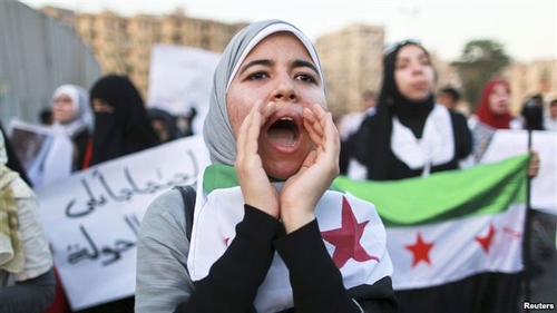 HRW: Các lực lượng Syria tấn công tình dục tù nhân