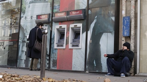 Tỉ lệ thất nghiệp ở khu vực euro tiếp tục xấu đi