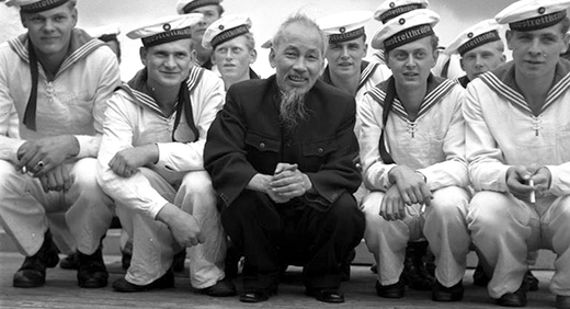 Wujaszek Ho- Bác Hồ:  một biểu tượng của nước Việt Nam thống nhất