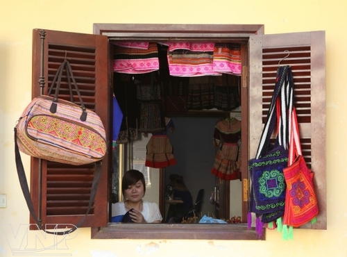 Dinh vua Mèo Hoàng A Tưởng