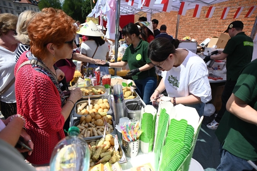 Lễ hội Văn hóa Việt Nam giữa lòng Warszawa