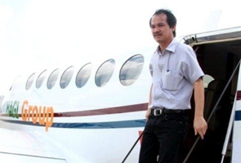 Khát tiền, bầu Đức tung chiêu hút vốn