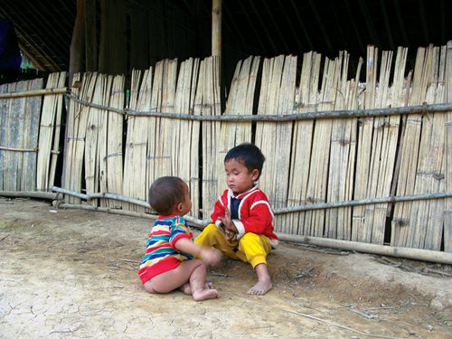 Dạy, học và những chuyện tai nghe mắt thấy