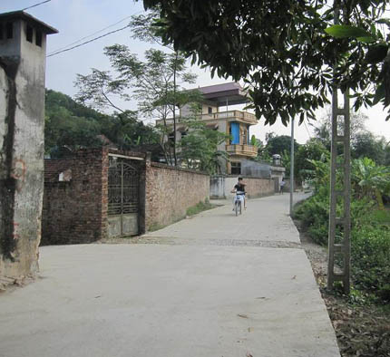 “Làng ma ám”: Ở làng chết, trốn ra nước ngoài vẫn chết