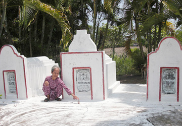 Bác Ba Phi: Sự thật và huyền thoại