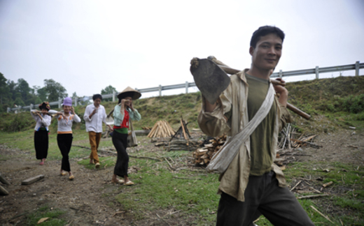 Góp ý sửa đổi hiến pháp 1992: Vẫn tư duy “đứng trên nhân dân”!