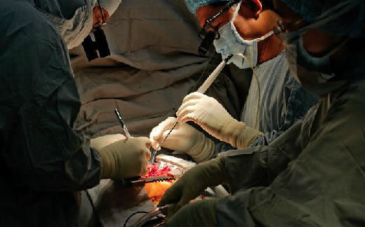 Người thấp khớp dễ bị hẹp van tim