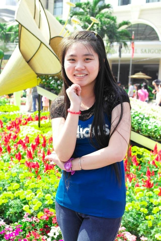 Chân dung 9x có bảng điểm toàn 10 gây sốt cư dân mạng