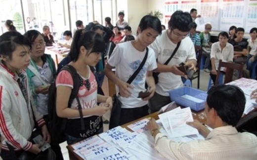 Lợi gì nếu siết chỉ tiêu tuyển sinh cao đẳng, đại học?