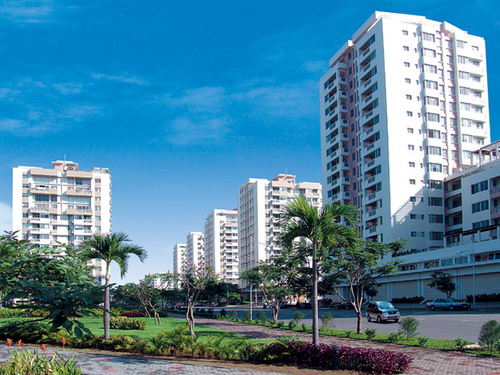 Bất động sản: bán ít, cho thuê ế