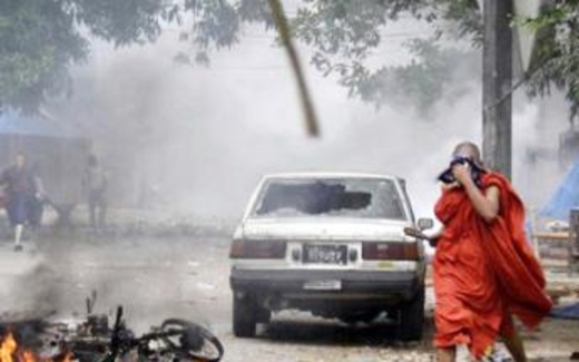 Bạo động tôn giáo ở Miến Điện: Một người chết và hàng chục người bị thương