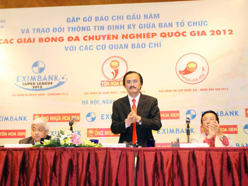 Thanh tra vụ bản quyền truyền hình: VPF xin gặp bộ chủ quản