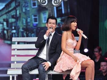 Khi các “chân dài” đi hát