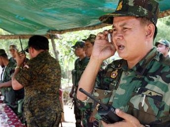 Cam Bốt -Thái Lan tạm rút quân khỏi khu đền cổ Preah Vihear