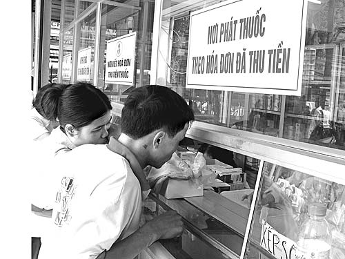 Thuốc đều đặn tăng giá