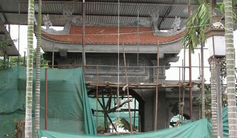 Cổng chùa Trấn Quốc làm thế tục hóa không gian tín ngưỡng?