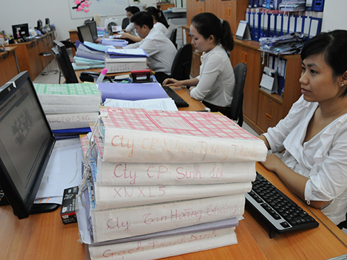 Doanh nghiệp giữa vòng vây nợ nần