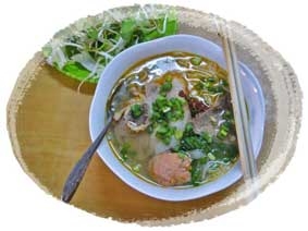 Bún bò Huế