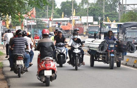 Ngược chiều vun vút