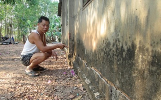 Đông Nam Bộ: Sống “ngắc ngoải” bên mỏ khoáng sản