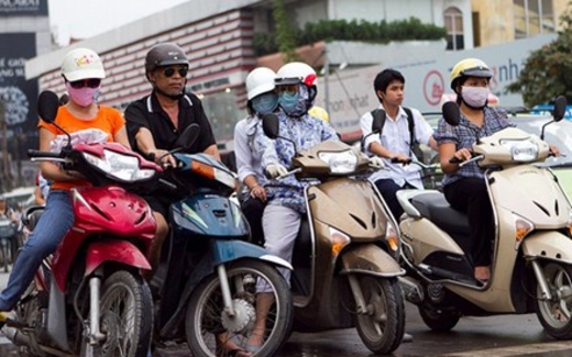 Bộ Y tế trả lời về dự thảo thông tư “ngực lép không được lái xe”