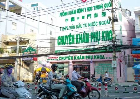 Nỗi lo hậu phòng khám “đông y Trung Quốc”